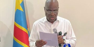 Fayulu sonne la charge contre Tshisekedi : « La ligne rouge, c’est le troisième mandat »