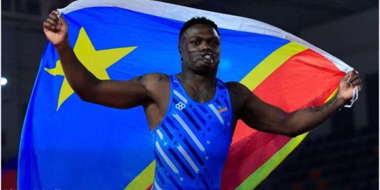 Lutte : Dunia Sibomana, la naissance d&rsquo;un Roi