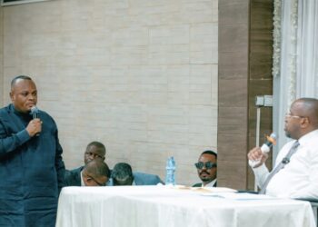 Insécurité à Kinshasa : Jacquemain Shabani hausse le ton face au chaos sécuritaire