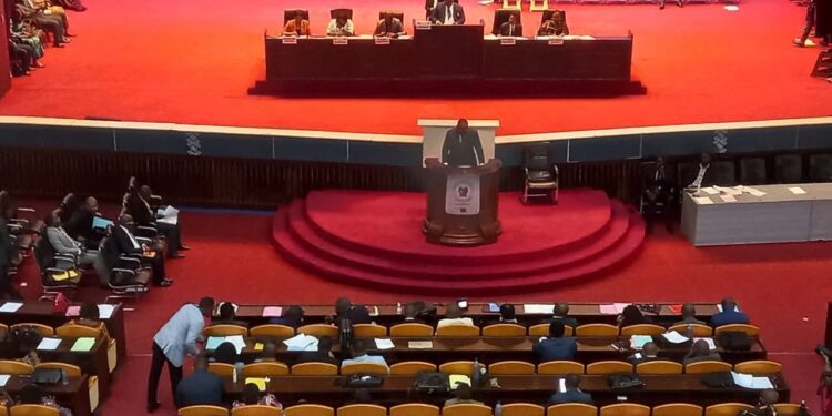 Session extraordinaire : Le  Parlement à l&rsquo;épreuve des urgences nationales