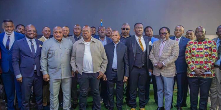 Révision constitutionnelle : les Églises de Réveil affichent leur soutien au projet porté par Félix Tshisekedi