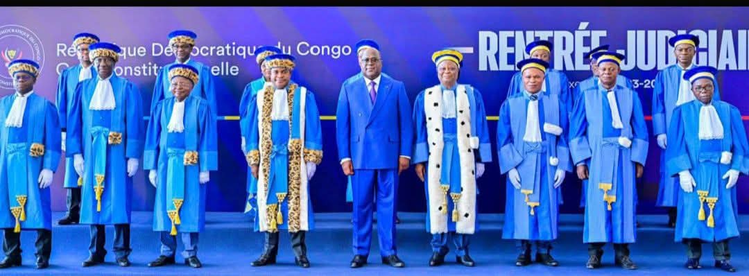 Loi sur le référendum : Tshisekedi choisit l&rsquo;arbitrage de la Cour constitutionnelle avant de trancher