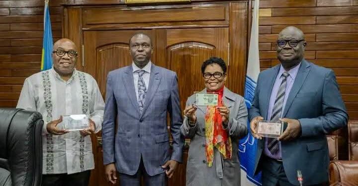 66 ans d&rsquo;indépendance : la Banque centrale dévoile les premiers billets portant la signature de son Gouverneur