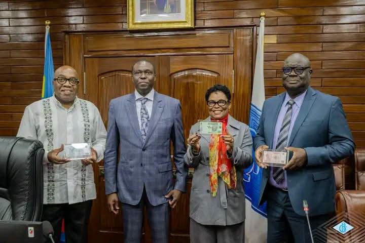 66 ans d&rsquo;indépendance : la Banque centrale dévoile les premiers billets portant la signature de son Gouverneur