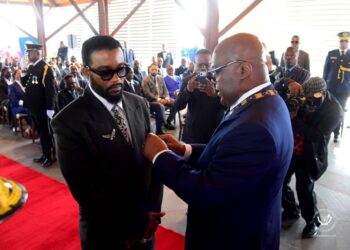 « De Bandalungwa aux plus grandes scènes du monde » : Fally Ipupa dédie son honneur à la culture congolaise et à la paix