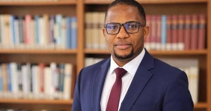 Justice internationale : la RDC présente Ézéchiel Amani Cirimwami comme candidat au poste de juge à la CPI