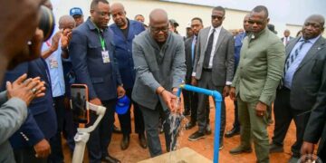 Haut-Lomami : Félix Tshisekedi inaugure l&rsquo;usine d&rsquo;eau potable de Lovoyi