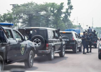 RDC : Kinshasa serre la vis, gyrophares, sirènes et escortes désormais interdits aux civils