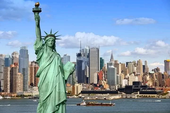 Visa américain : l&rsquo;ambassade des États-Unis dément les rumeurs d&rsquo;une caution de 20 000 dollars pour les Congolais