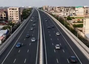 Kinshasa : 2,2 km de route pour tenter de fluidifier la circulation