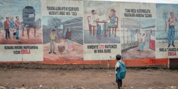 École sous Ebola : le pari à haut risque
