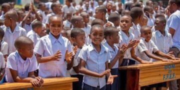 Rentrée scolaire : Raïssa Malu mise sur un dispositif différencié pour protéger les élèves