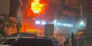 Kinshasa : l’incendie de la salle de fête Panacée a fait 20 morts, le bilan encore provisoire