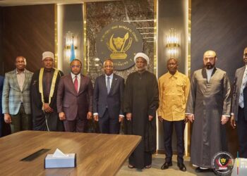 Kinshasa : coup d’arrêt au contrôle des Églises et des ASBL