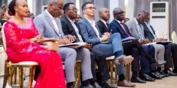 Dialogue national : Muyaya, Fayulu et Mushobekwa confrontent leurs visions à la CENCO