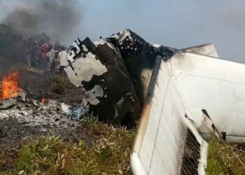 Kwango : un avion s’écrase à Kenge, plusieurs victimes redoutées
