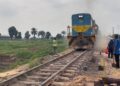 Kinshasa : après le déraillement, la locomotive 1433 remise sur les rails