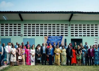 Journée mondiale des enseignants : Raïssa Malu réaffirme l’engagement du gouvernement