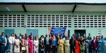 Journée mondiale des enseignants : Raïssa Malu réaffirme l’engagement du gouvernement