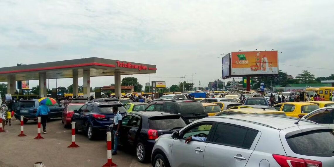 Carburant à Kinshasa : le gouvernement écarte toute pénurie