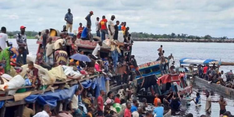 RDC : les baleinières en bois interdites sur les voies navigables dès le 15 novembre