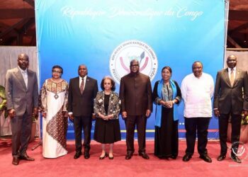 RDC : Félix Tshisekedi échange avec les facilitateurs de l’Union africaine sur la paix dans les Grands Lacs