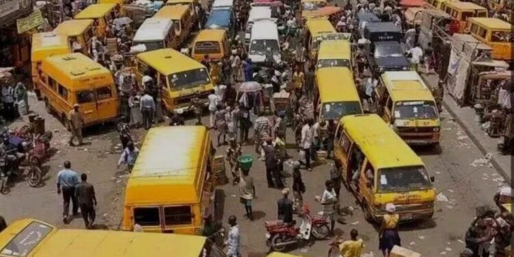 Kinshasa : taxe de stationnement, embouteillages… les chauffeurs annoncent deux jours de grève
