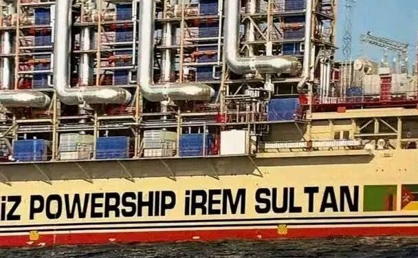 Électricité en RDC : à Istanbul, Teddy Lwamba inspecte une centrale flottante toujours attendue à Matadi