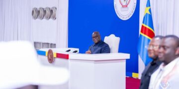 F. Tshisekedi face à l&rsquo;USN : guerre, dialogue et Constitution au cœur des enjeux