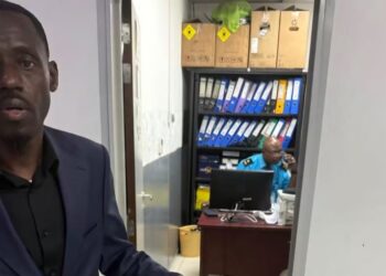 RDC : Prince Epenge placé sous mandat d’arrêt provisoire, l’opposition réclame sa libération
