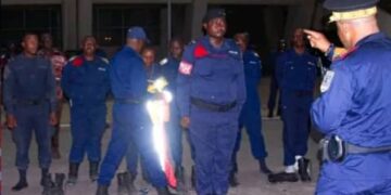 Kinshasa : 70 policiers écartés de la circulation routière pour diverses dérives